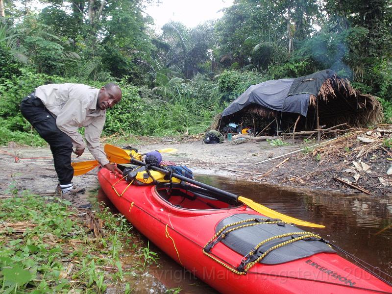 P24 campsite near river and securing the kayak for the night..jpg